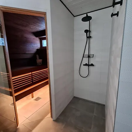Iso-syoete Remo Holiday home *